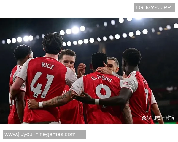 欧联杯精彩对决那不勒斯与阿森纳战成平局乌龙球成比赛焦点