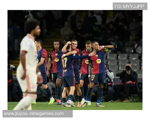 英超激战尤文图斯大胜巴萨红牌事件引发全场热议与数据分析