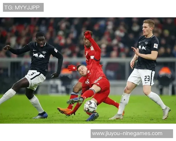 德甲激战：本菲卡点球大战险胜莱比锡全场沸腾解析数据背后的精彩瞬间