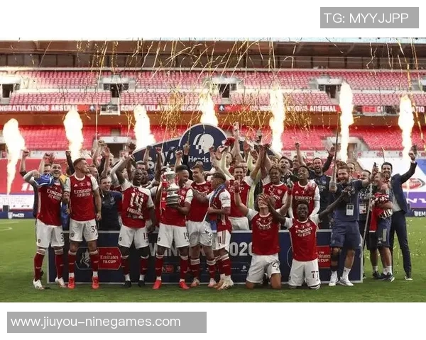 英超经典对决阿森纳与曼联激战成平乌龙球成比赛转折点 英超经典对决阿森纳与曼联激战成平乌龙球成比赛转折点