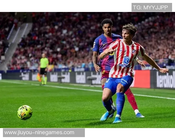 国王杯精彩对决那不勒斯大胜马竞红牌争议引发全场热议